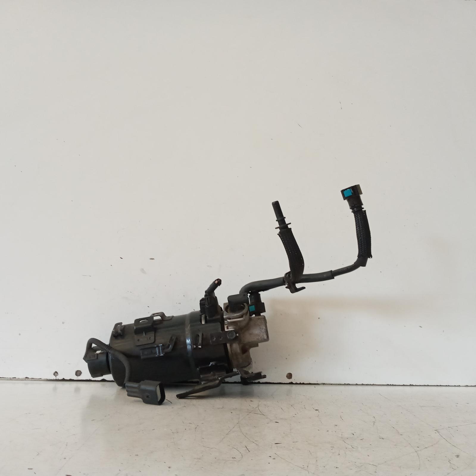 2016 Hyundai I40 Fuel Filter Housing View Auto part Fuel Filter Housing Hyundai I40 2016
