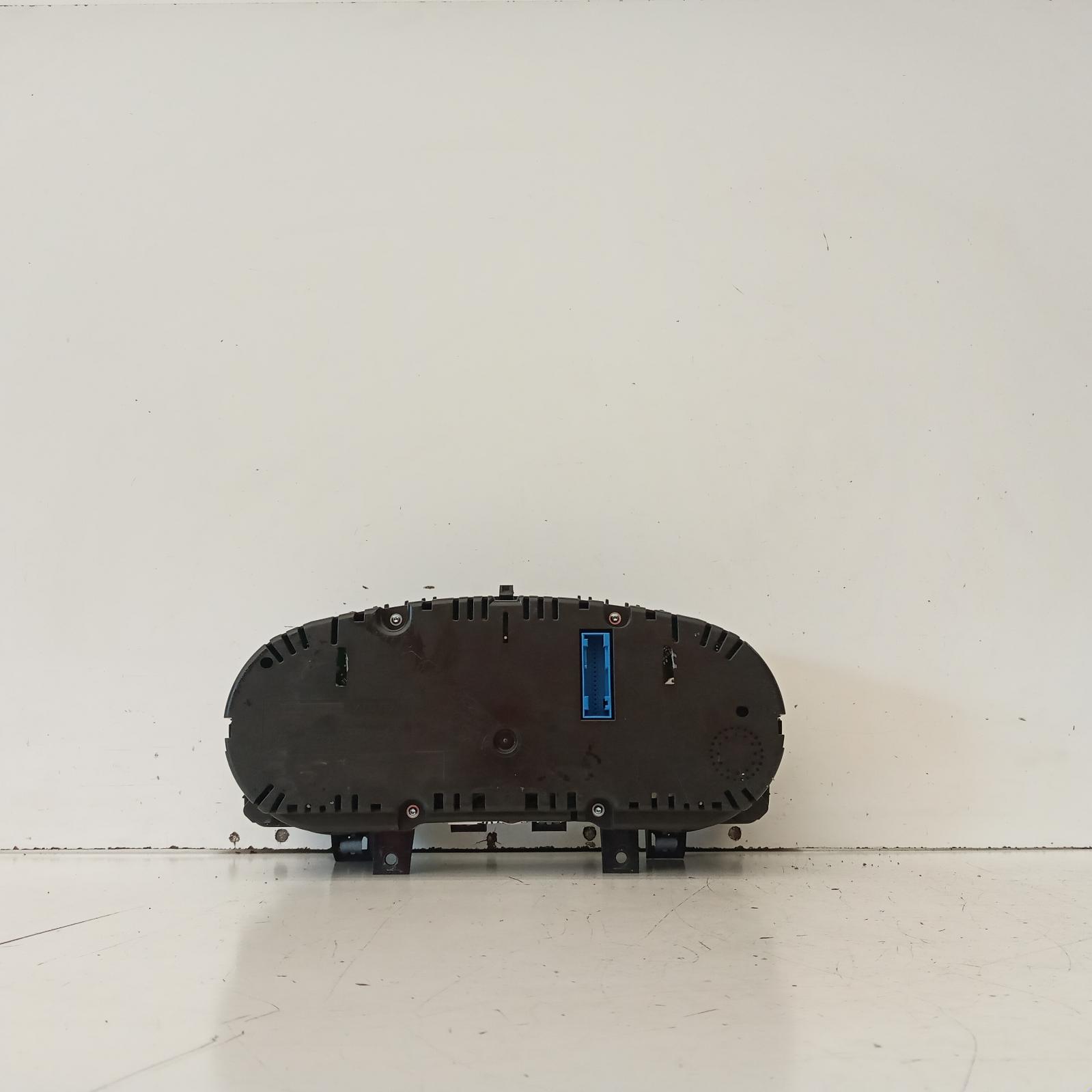 View Auto part Instrument Cluster Volkswagen Golf 2010