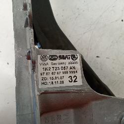 View Auto part Pedal Assembly Volkswagen Golf 2010