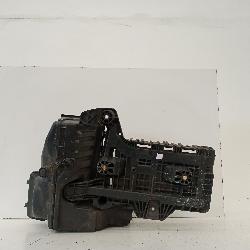 View Auto part Air Cleaner/Box Volkswagen Golf 2010