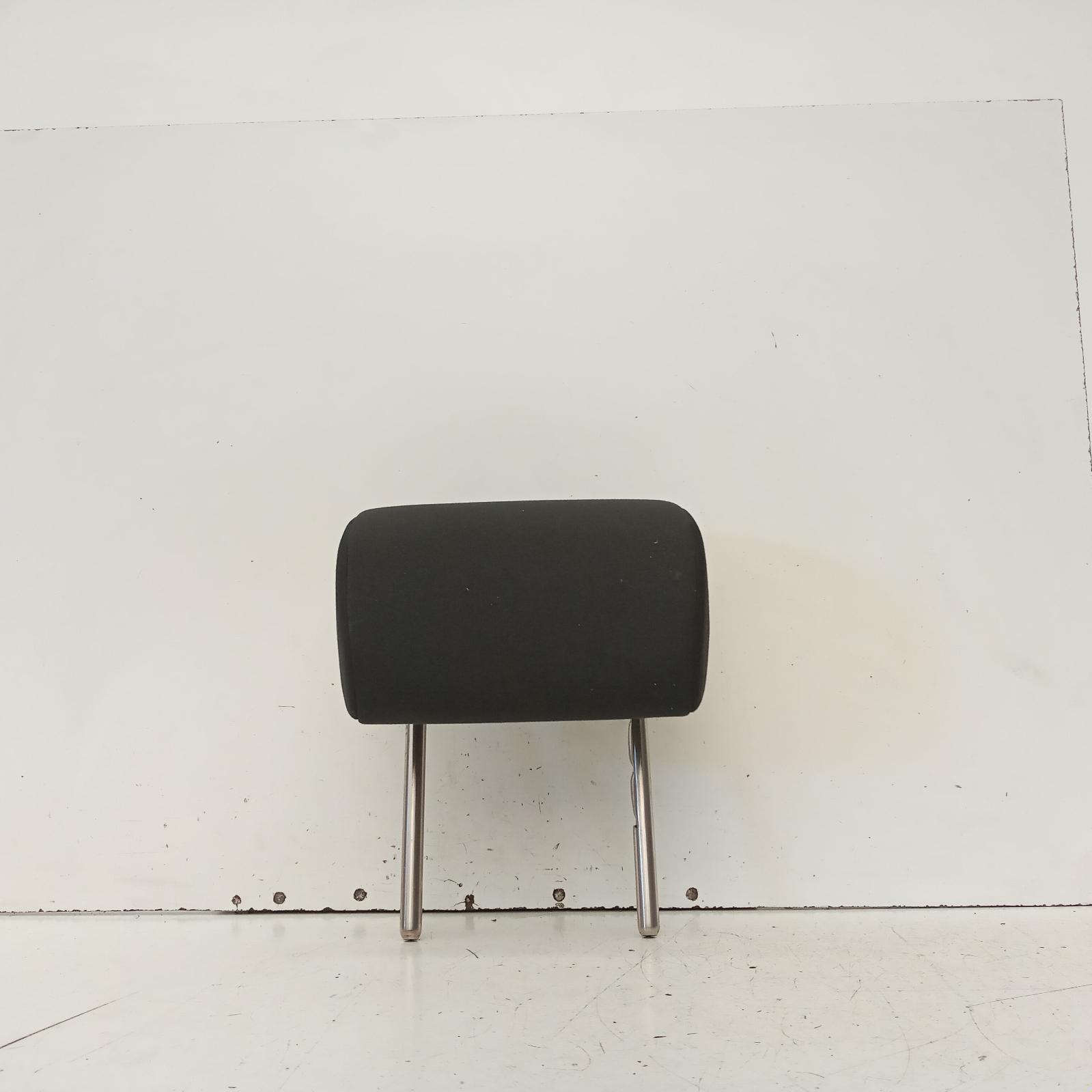 View Auto part Headrest Volkswagen Golf 2010