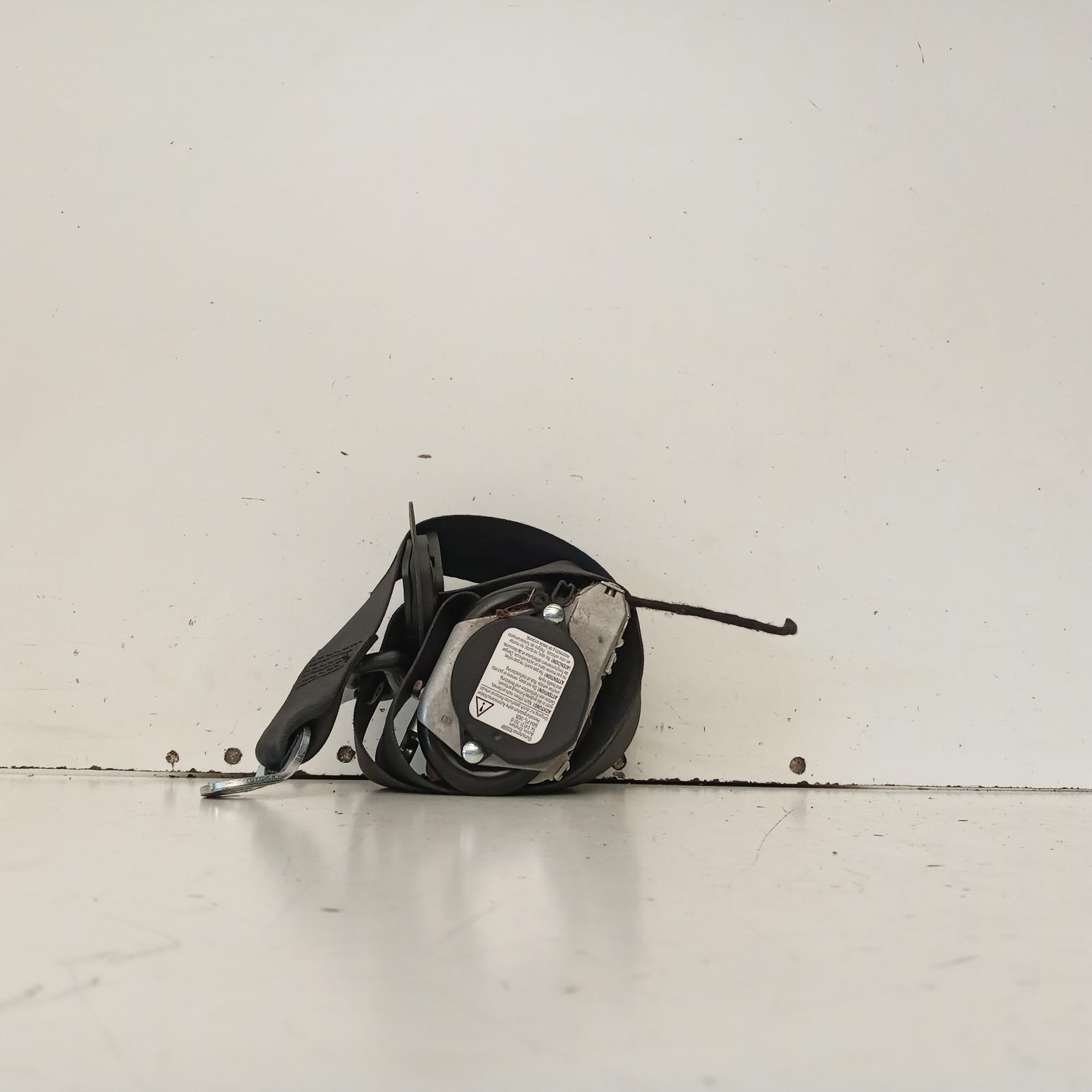 View Auto part Seatbelt/Stalk Volkswagen Golf 2010