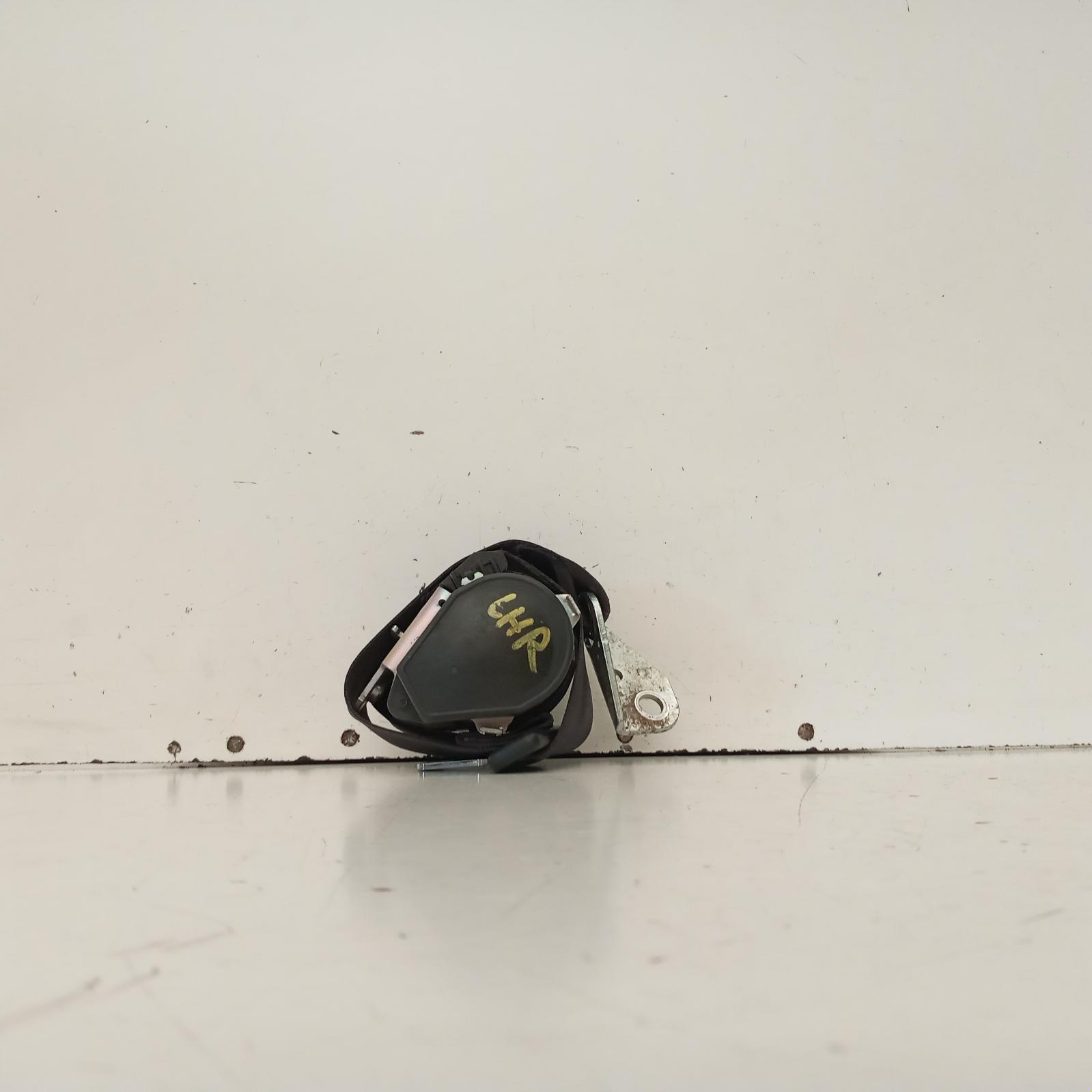 View Auto part Seatbelt/Stalk Volkswagen Golf 2010