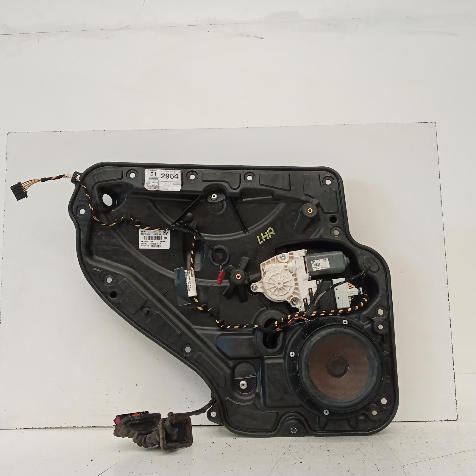 View Auto part Left Rear Wnd Reg/Motor Volkswagen Golf 2010