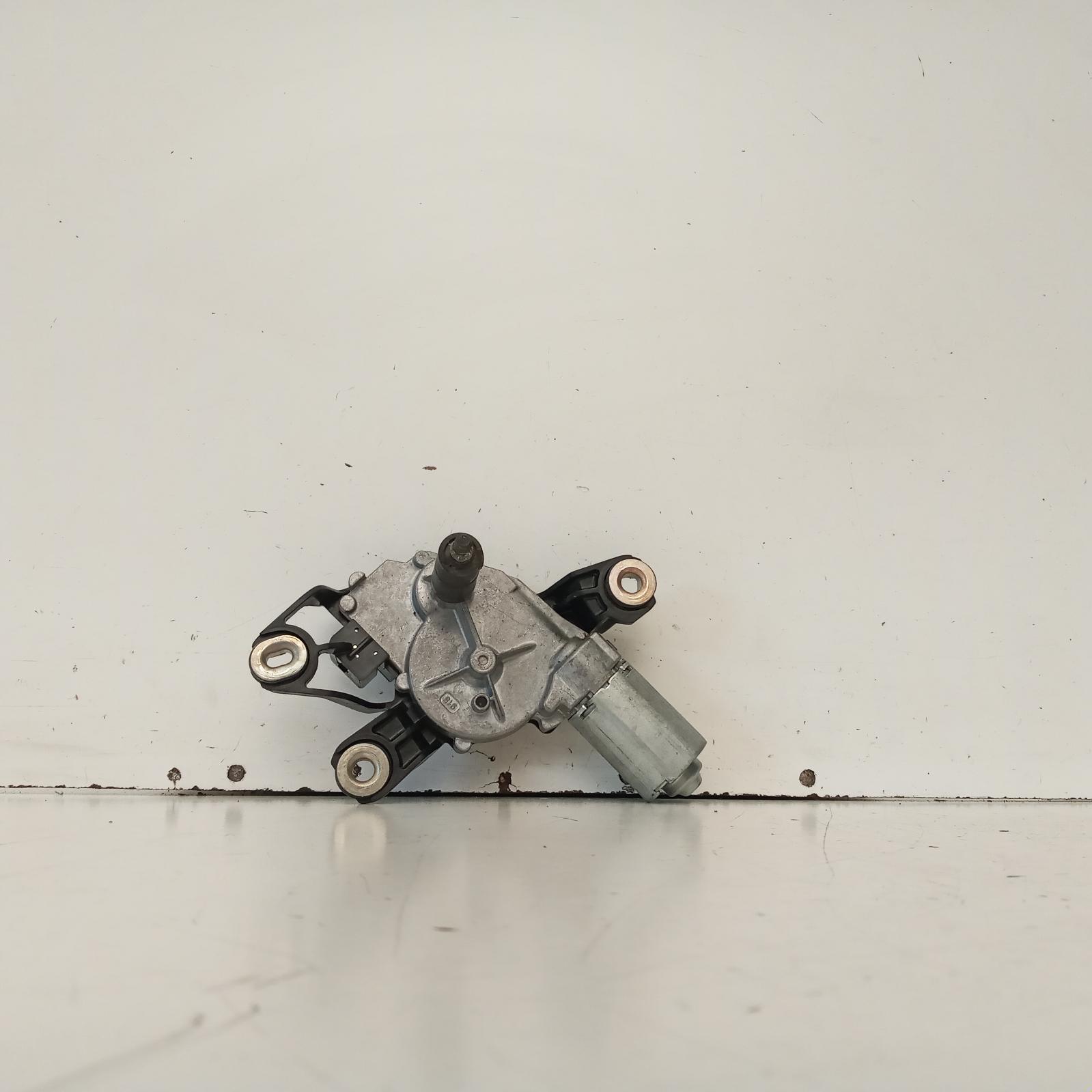 View Auto part Wiper Motor Volkswagen Golf 2010