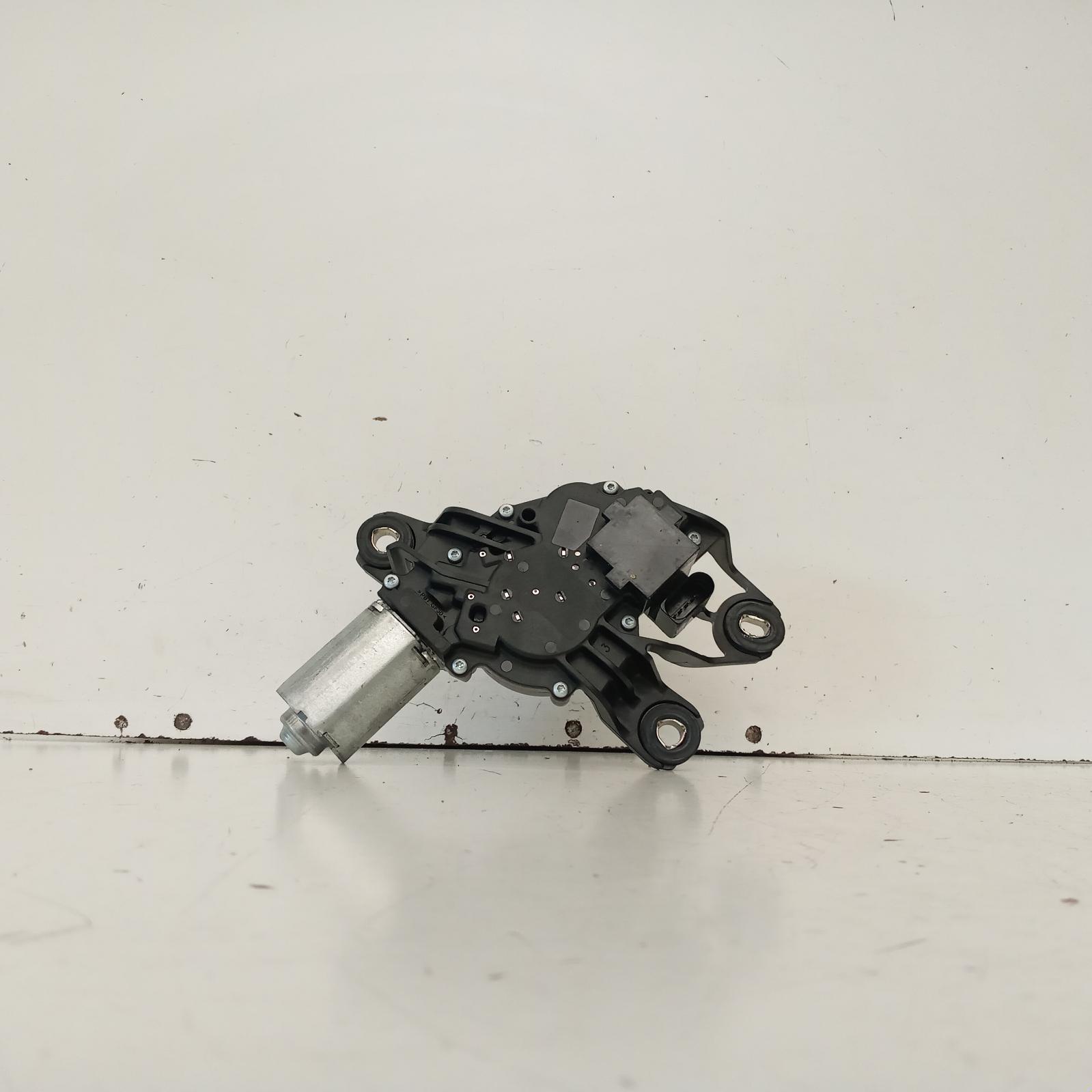 View Auto part Wiper Motor Volkswagen Golf 2010