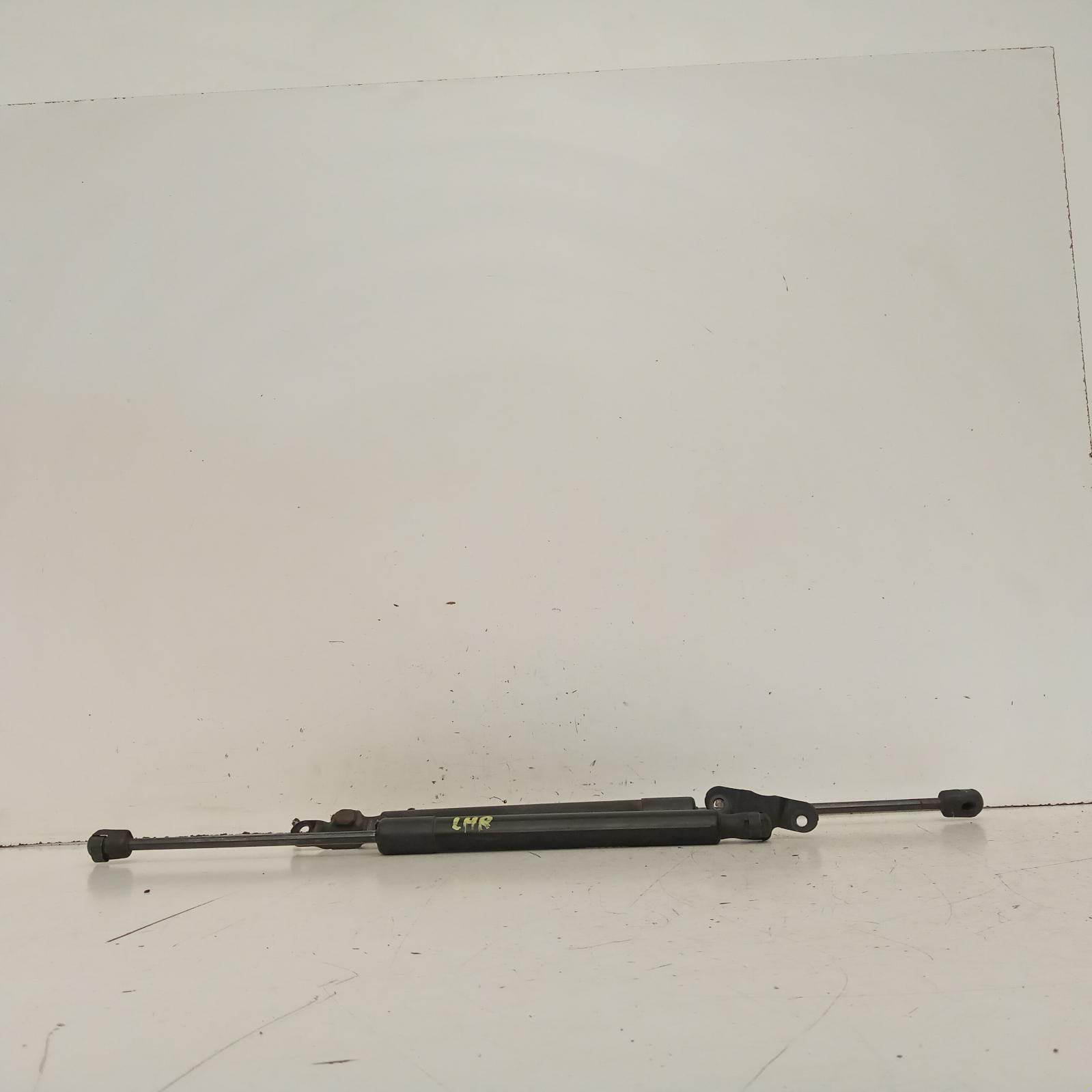 View Auto part Hatch Strut Volkswagen Golf 2010
