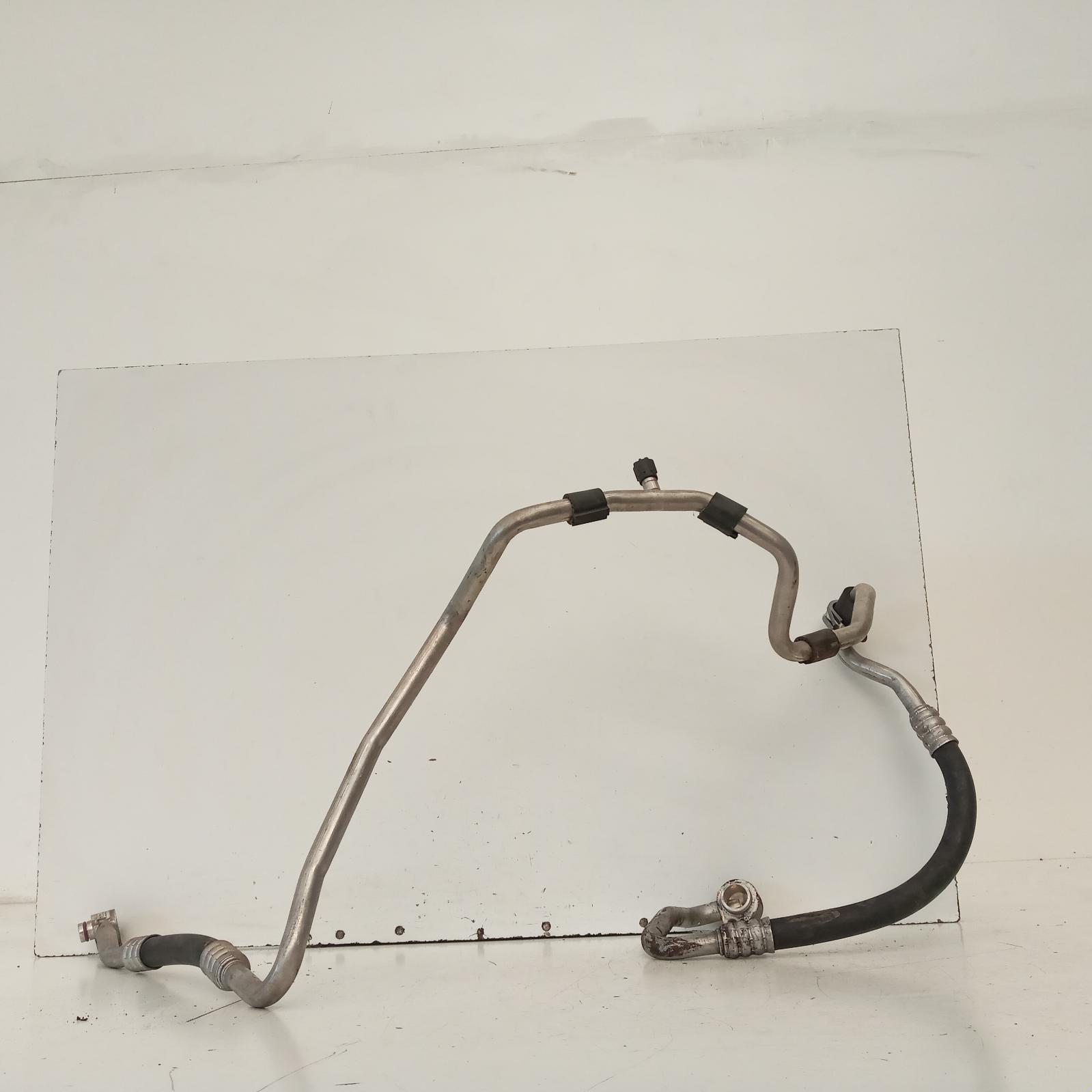 View Auto part A/C Hoses Volkswagen Golf 2010