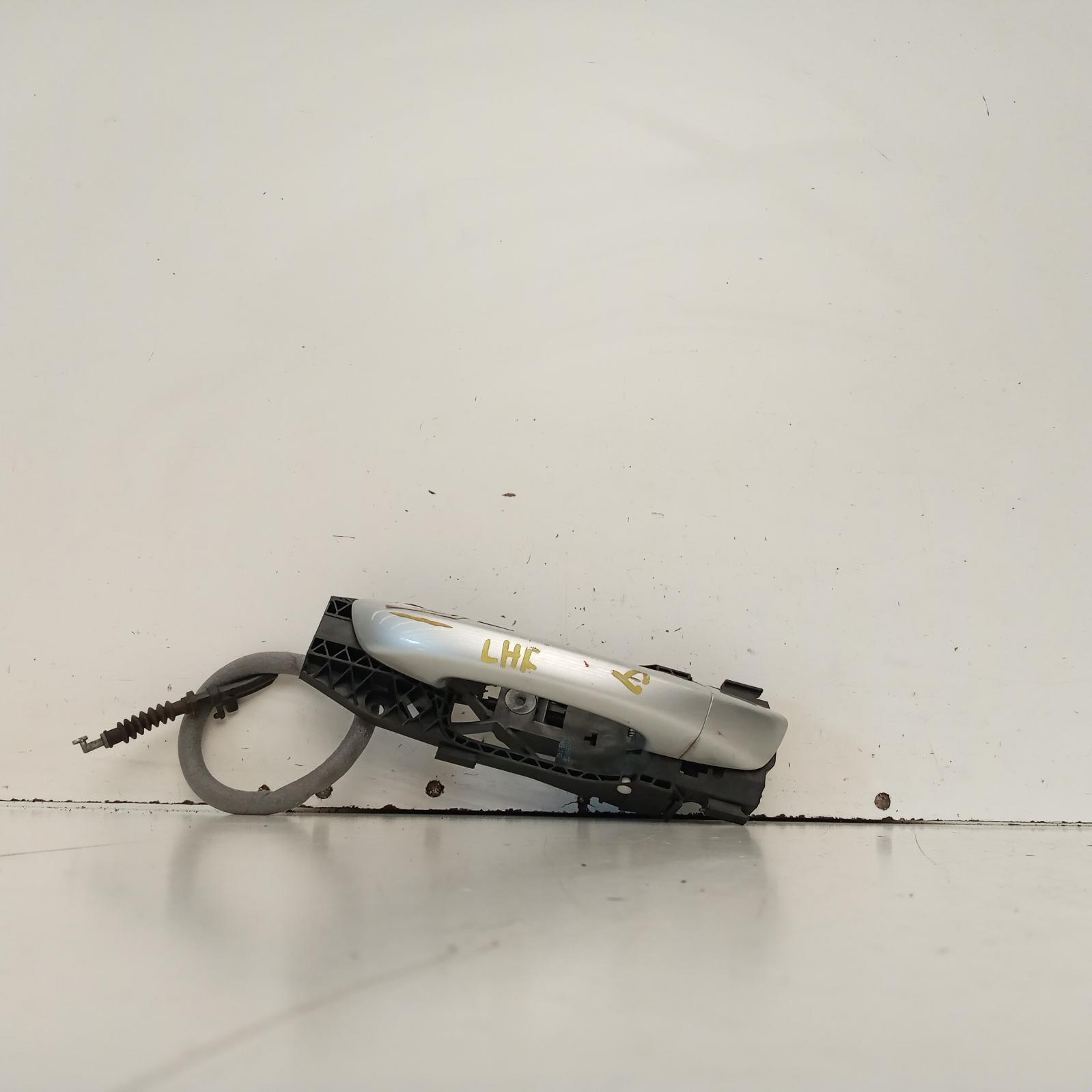 View Auto part Door Handle Volkswagen Golf 2010