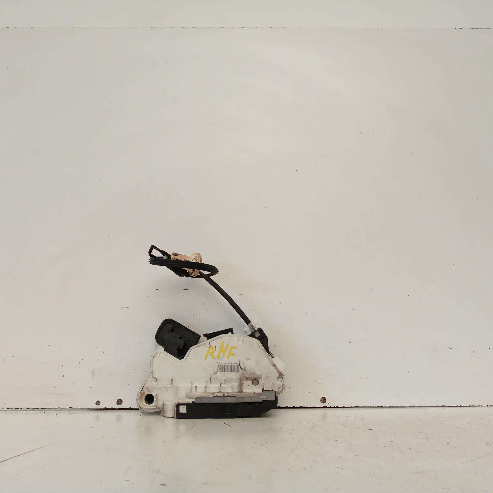 View Auto part Door/Boot/Gate Lock Volkswagen Golf 2010