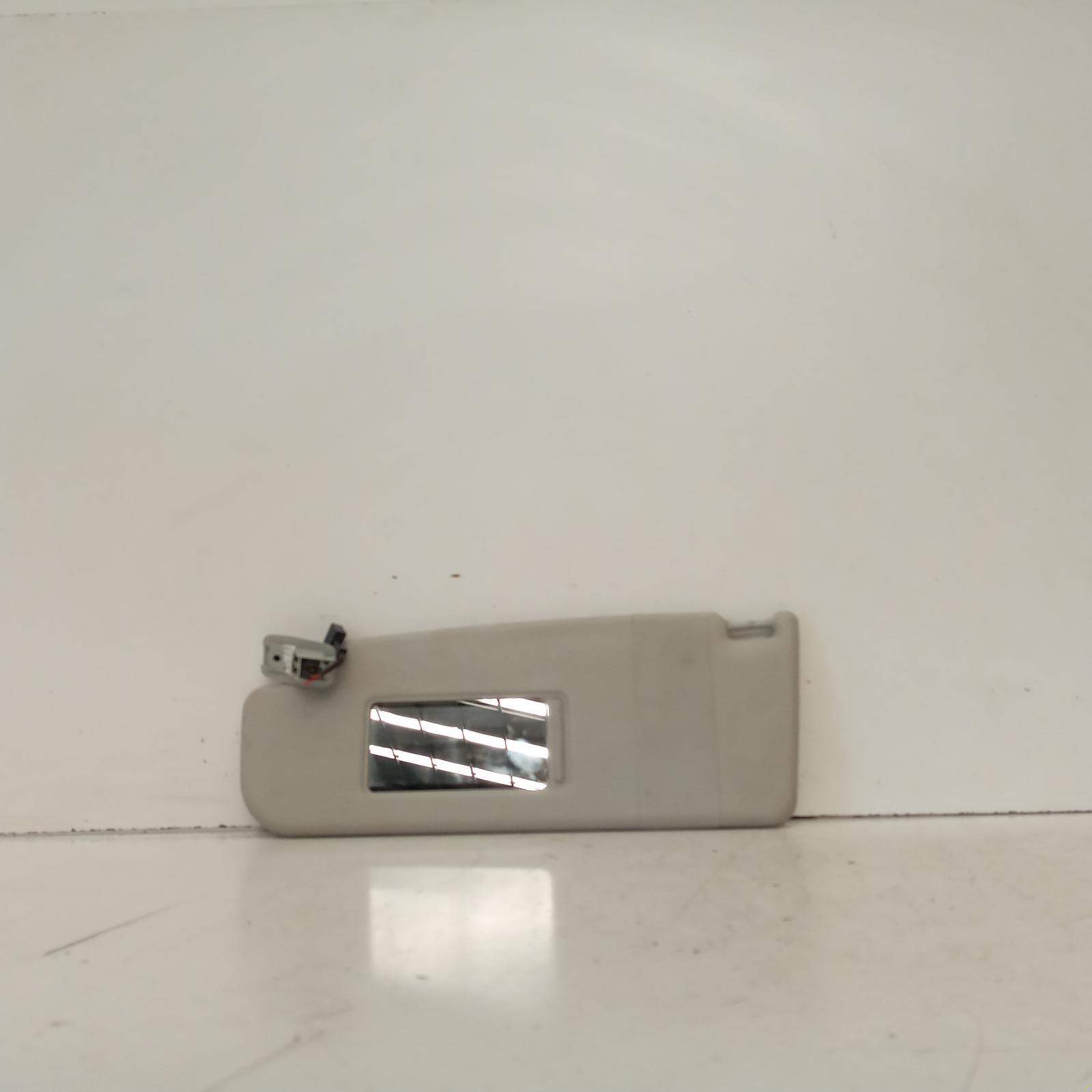 View Auto part Sunvisor Volkswagen Golf 2010