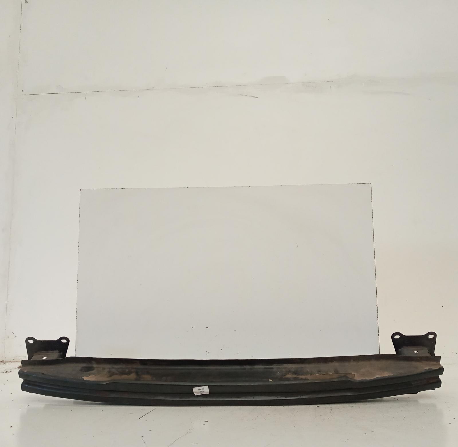View Auto part R/Bar Bracket/Reinfo Volkswagen Golf 2010