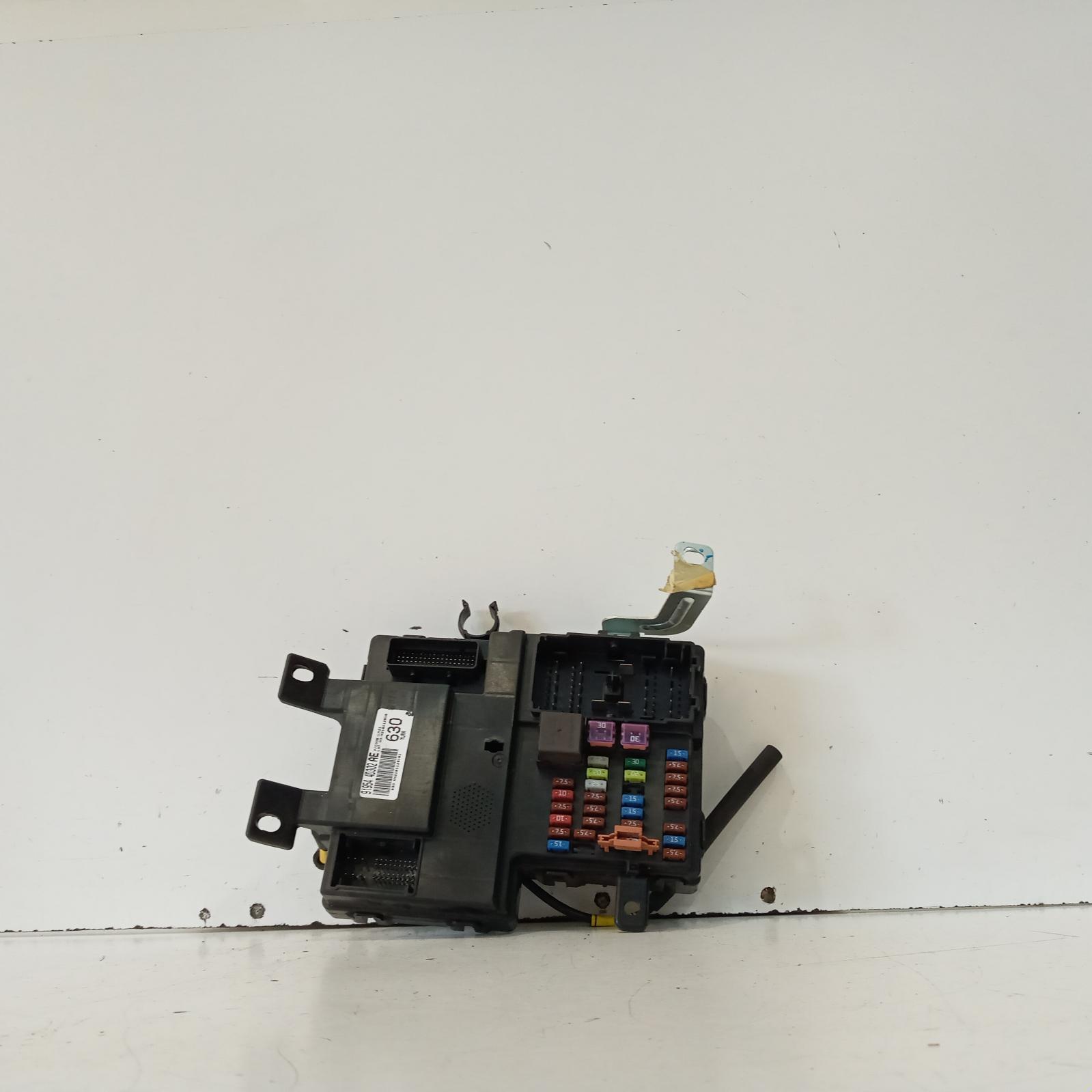 2014 Kia Carnival/grand Carnival Fuse Box View Auto part Fuse Box Kia Carnival/grand Carnival 2014
