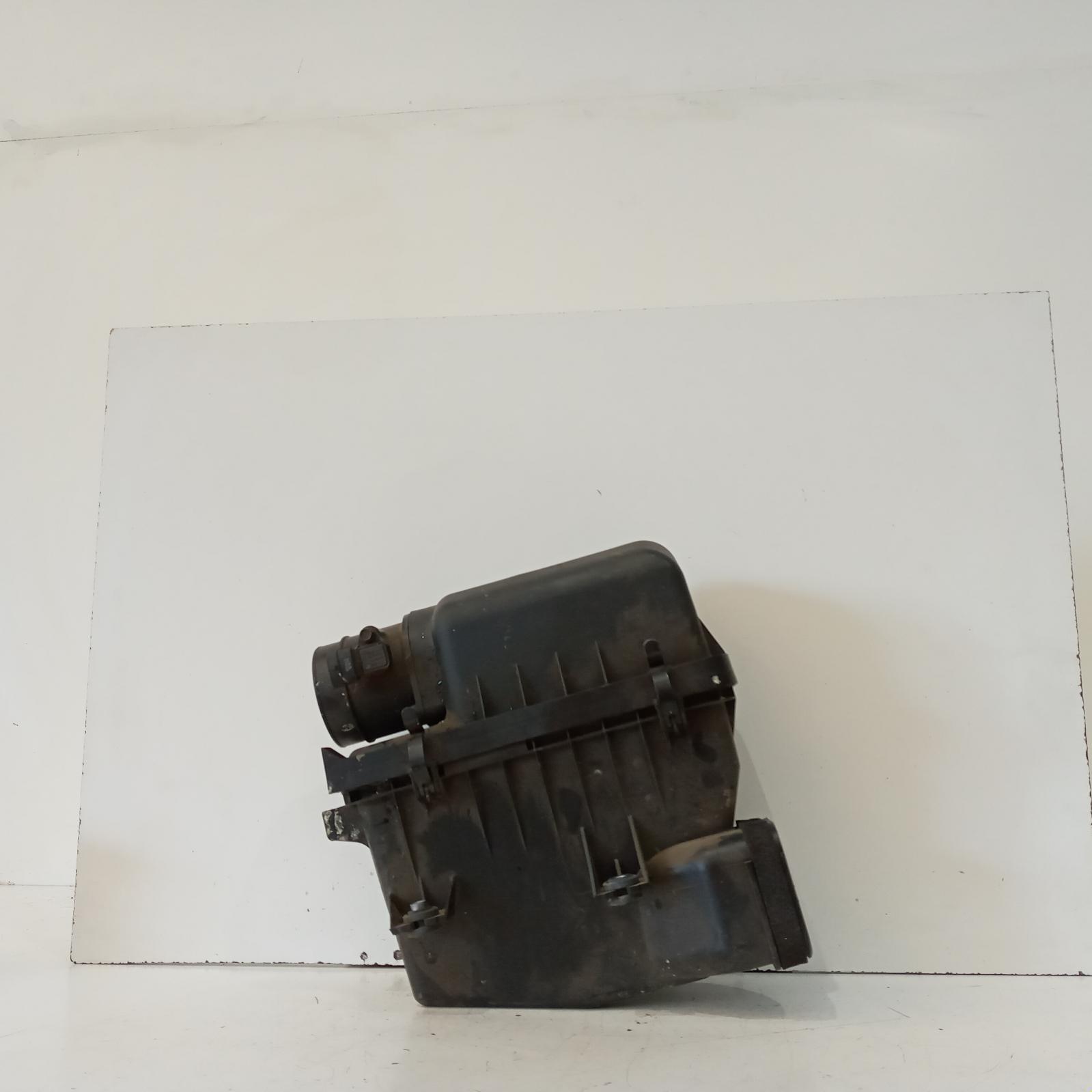 View Auto part Air Cleaner/Box Kia Carnival/grand Carnival 2014