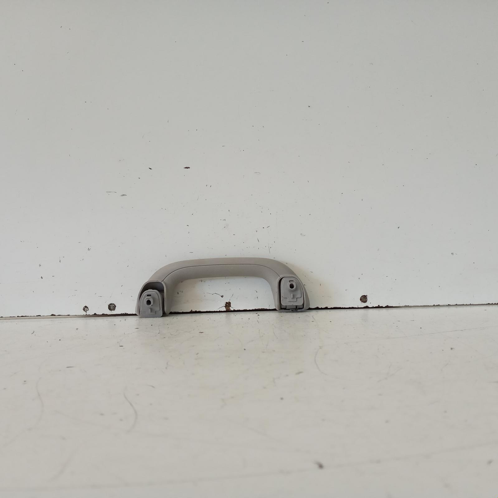 View Auto part Grab Handle Kia Carnival/grand Carnival 2014