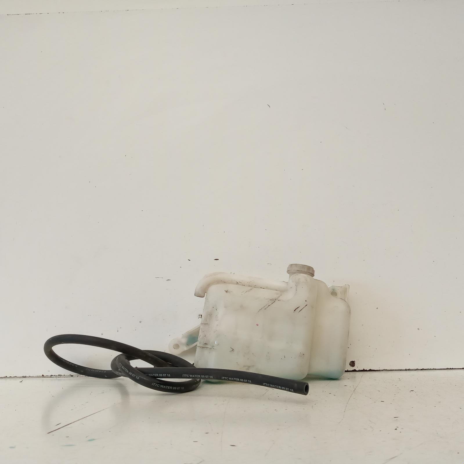View Auto part Overflow Bottle Mitsubishi Triton 2018