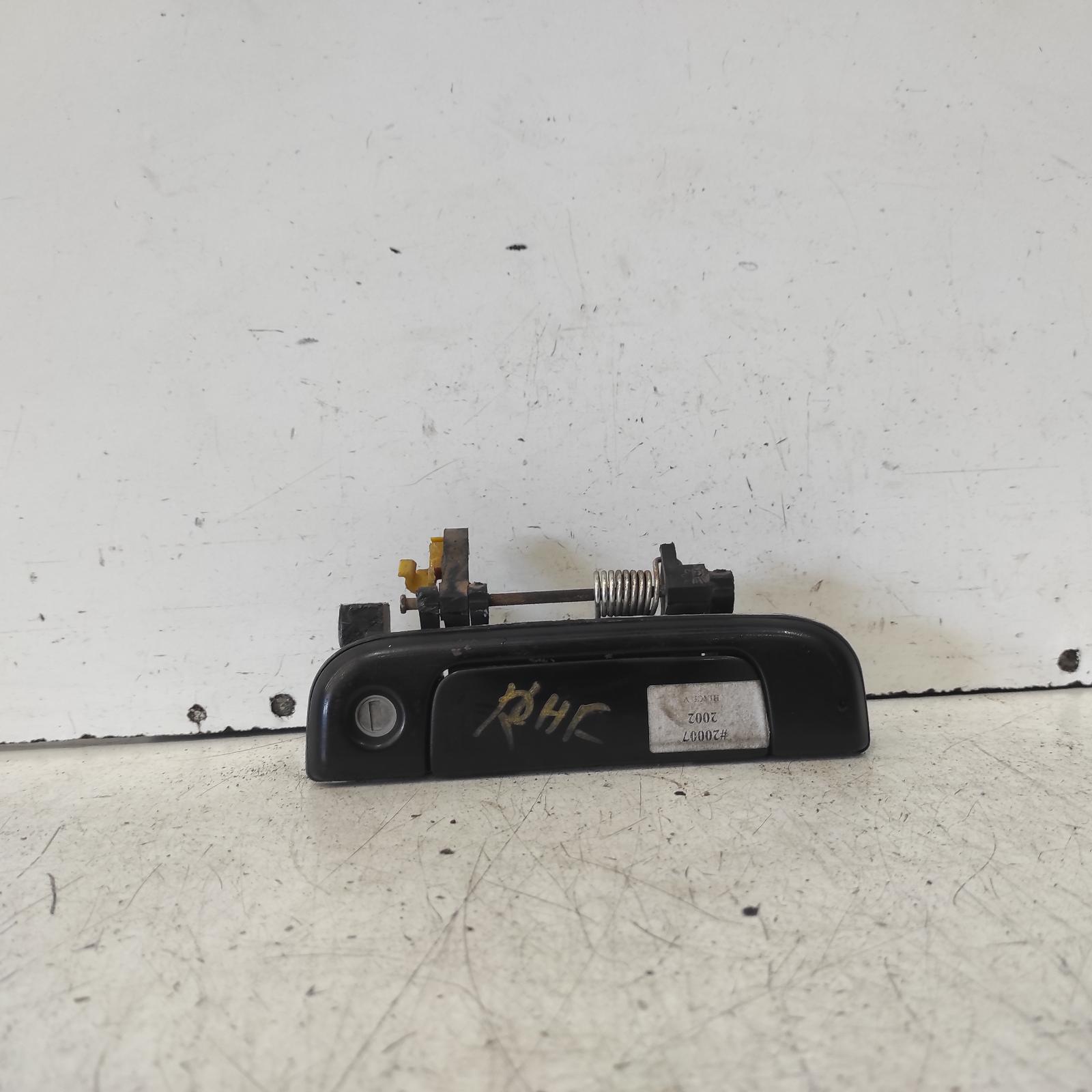 View Auto part Door Handle Toyota Hiace 2002