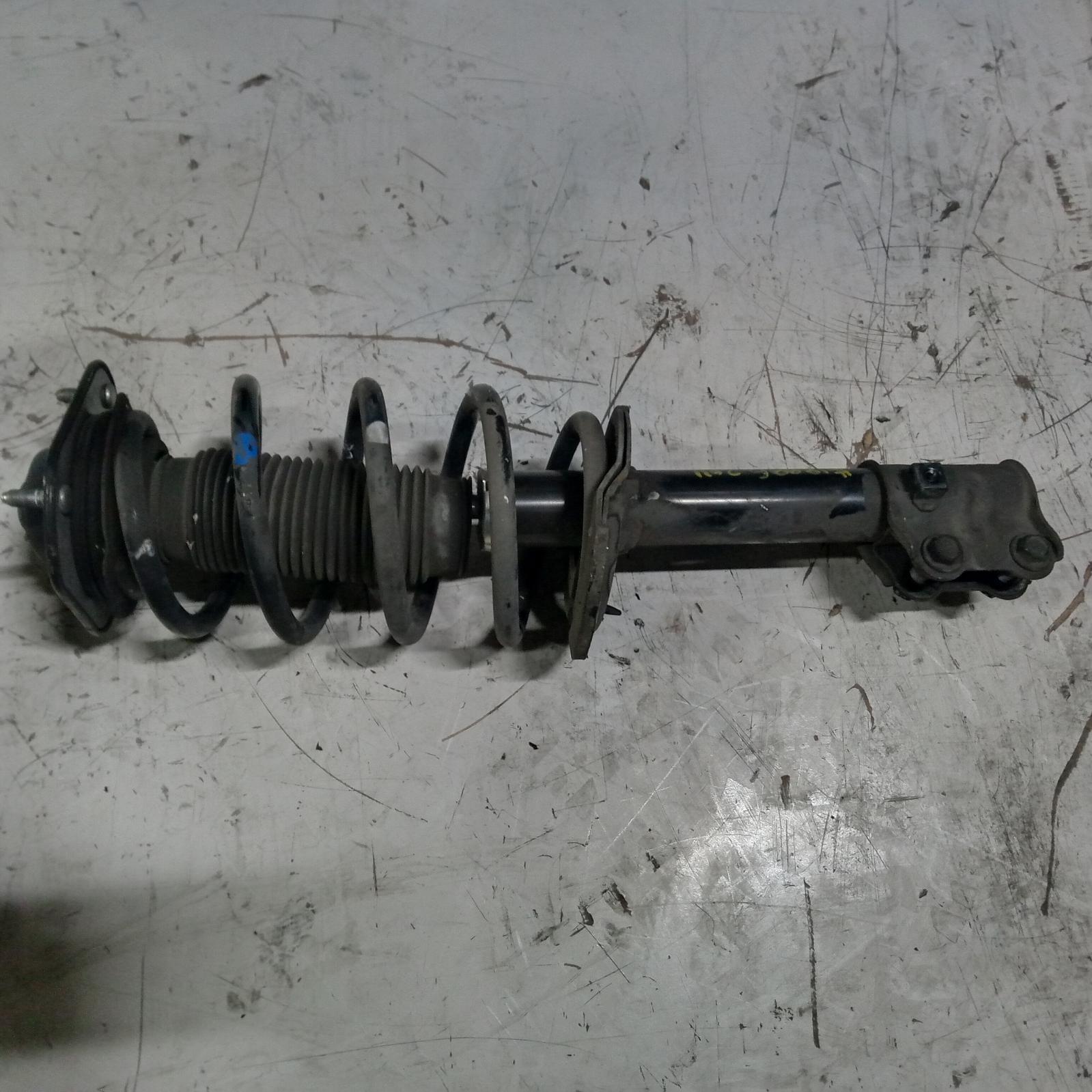 View Auto part Right Front Strut Ssangyong Korando 2011