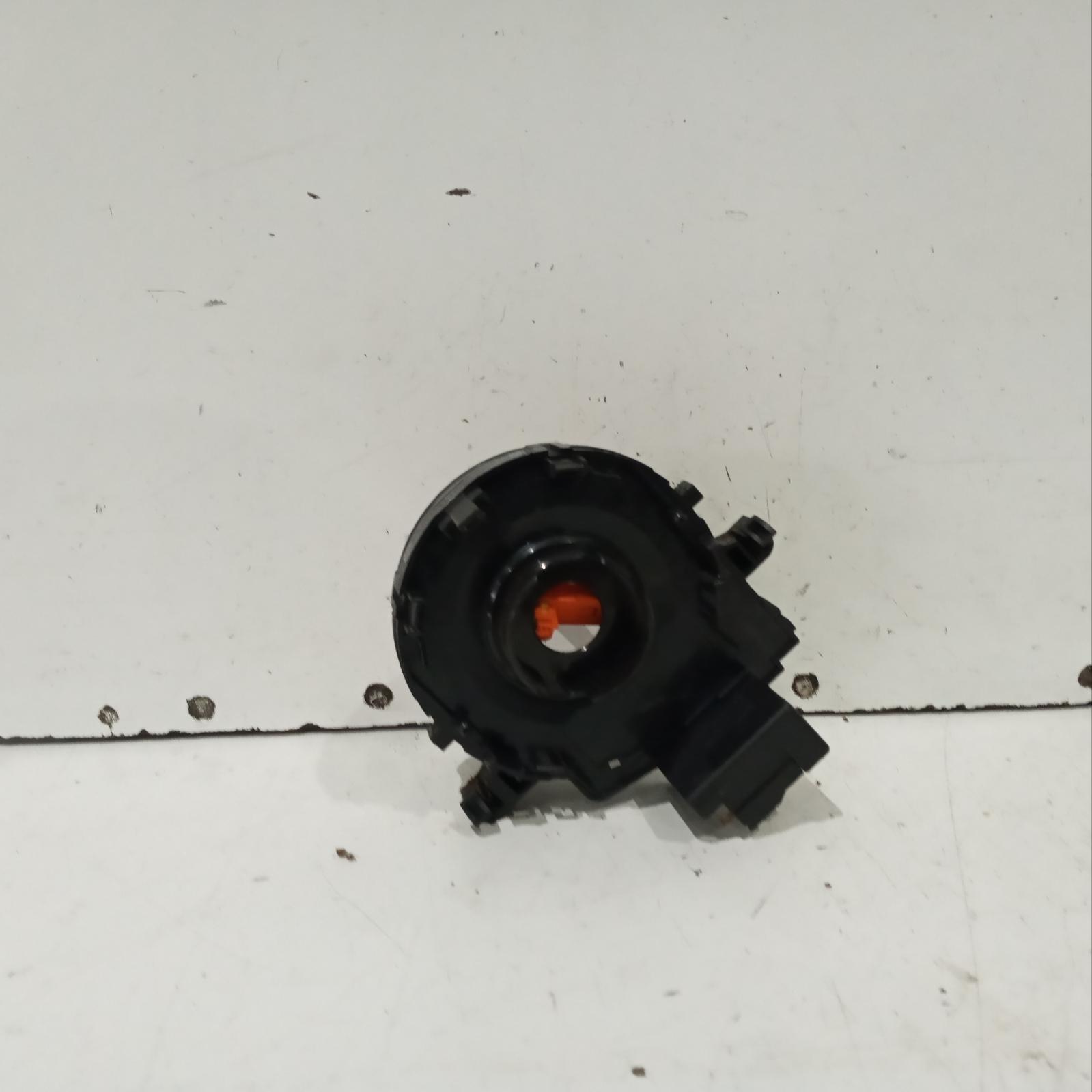 View Auto part Airbag Module/Sensor Toyota Hilux 2010