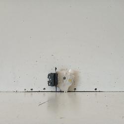 View Auto part Door/Boot/Gate Lock Toyota Yaris 2012