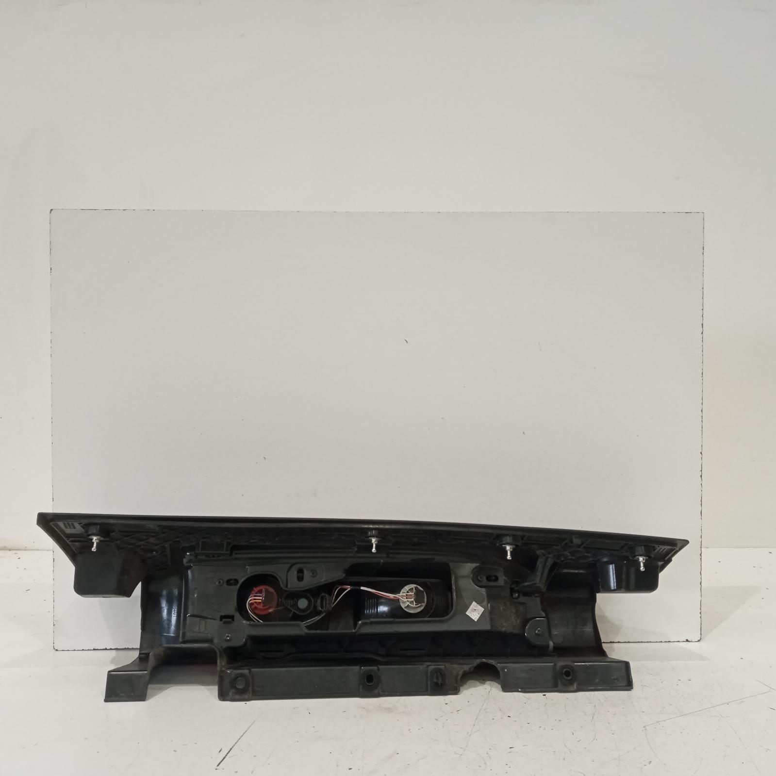 View Auto part Right Taillight Mitsubishi Express 2022