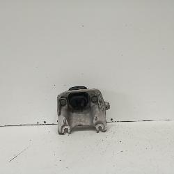 View Auto part Mount Mitsubishi Express 2022