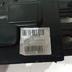 View Auto part Fuse Box Mitsubishi Express 2022
