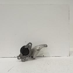 View Auto part Mount Mitsubishi Express 2022