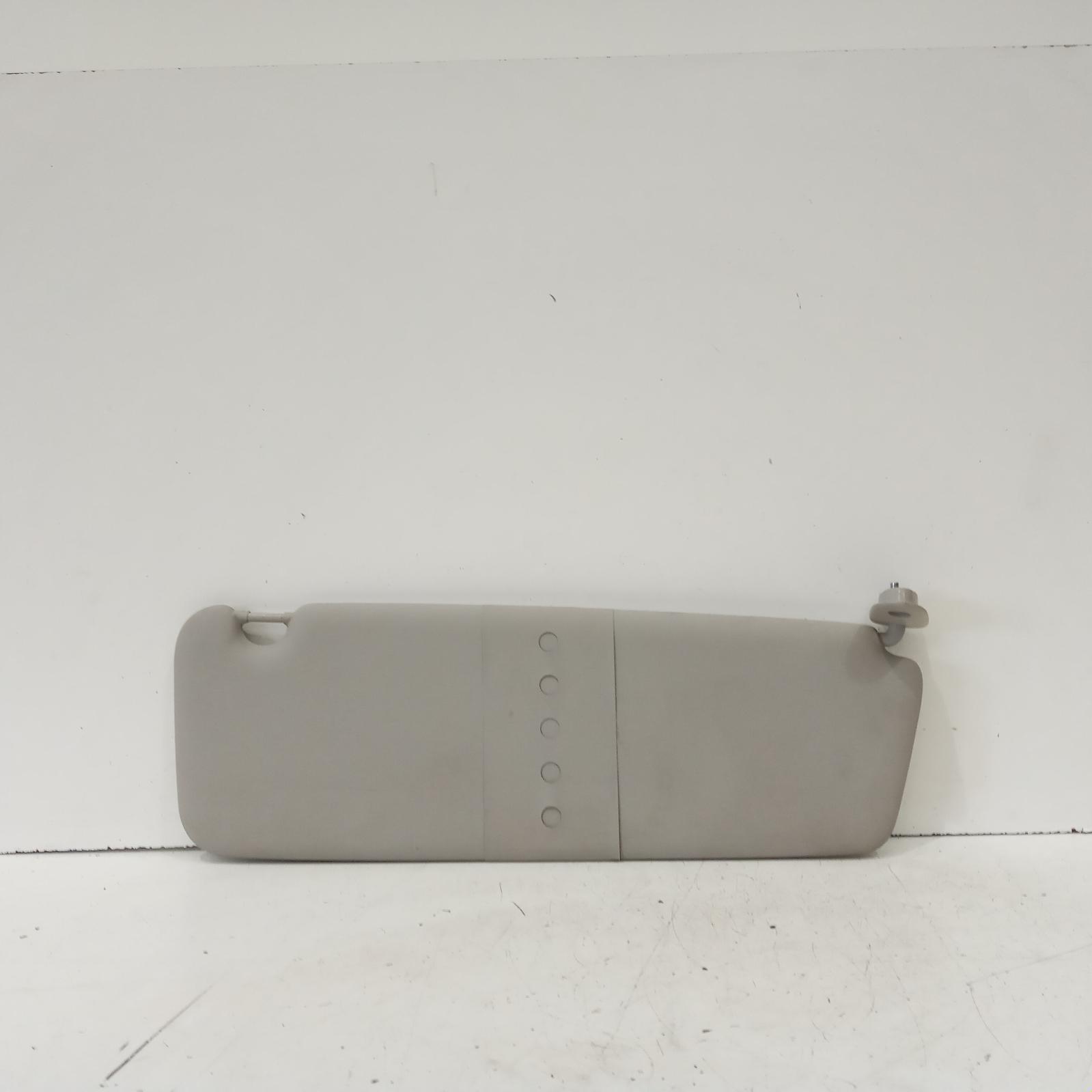 View Auto part Sunvisor Mitsubishi Express 2022