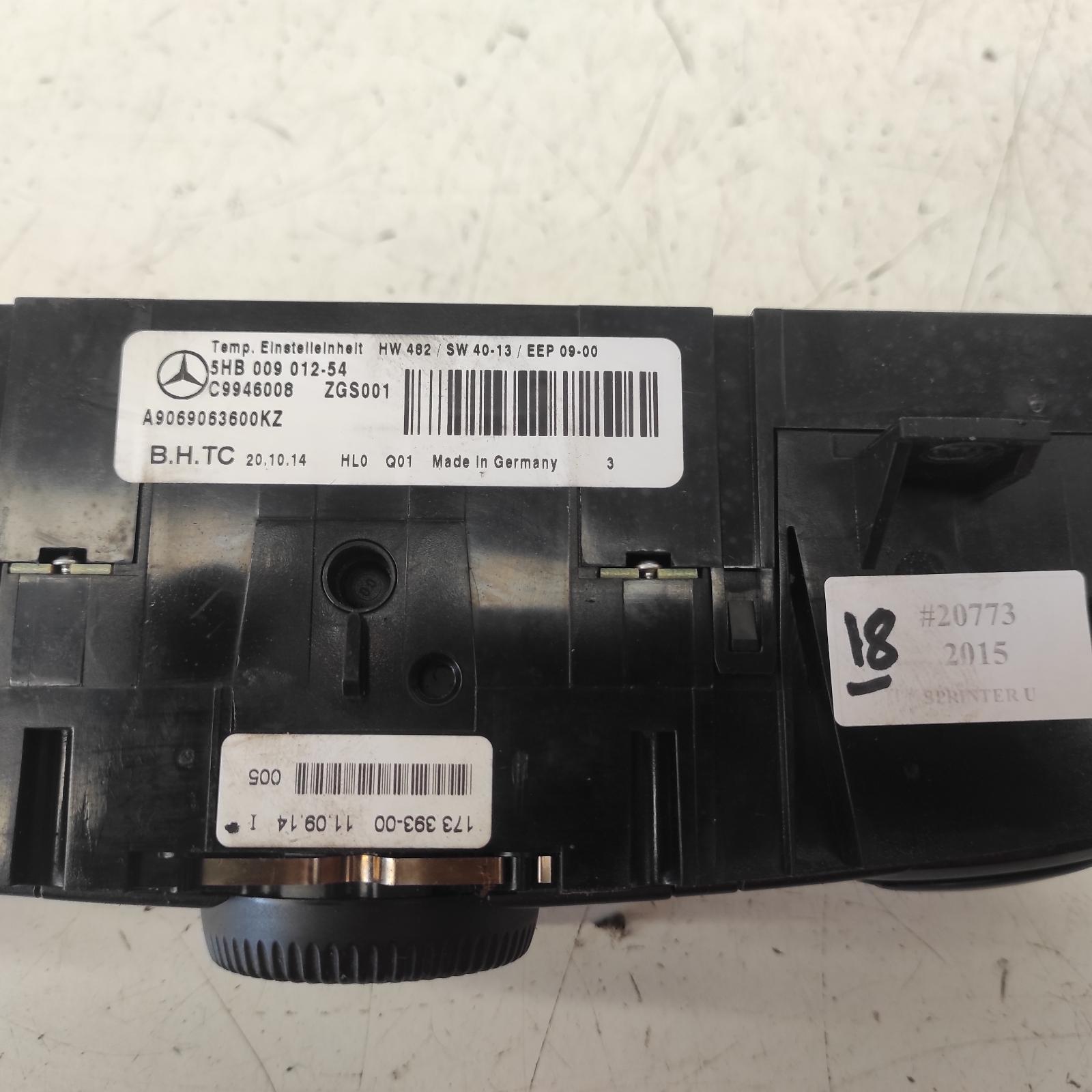 View Auto part Heater/Ac Controls Mercedes Sprinter 2015