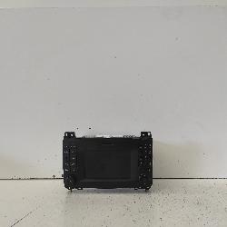 View Auto part Radio/Cd/Dvd/Sat/Tv Mercedes Sprinter 2015