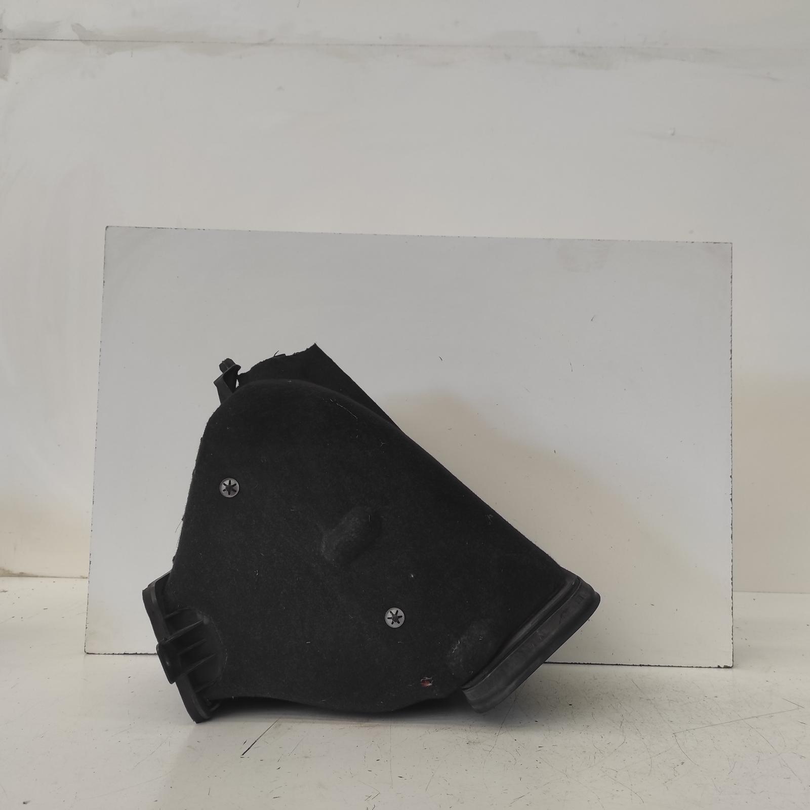 View Auto part Air Cleaner Duct/Hos Mercedes Sprinter 2015