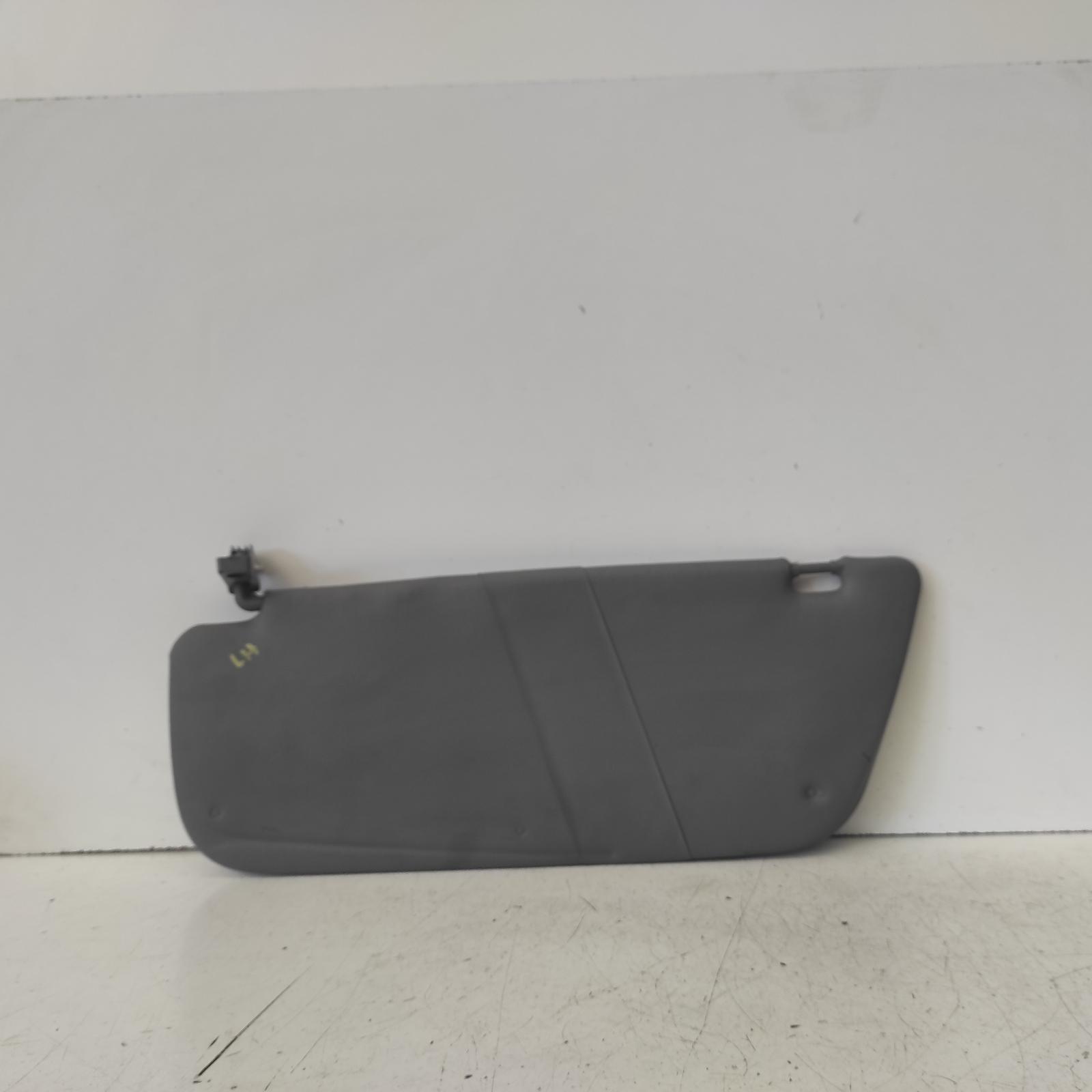 View Auto part Sunvisor Mercedes Sprinter 2015