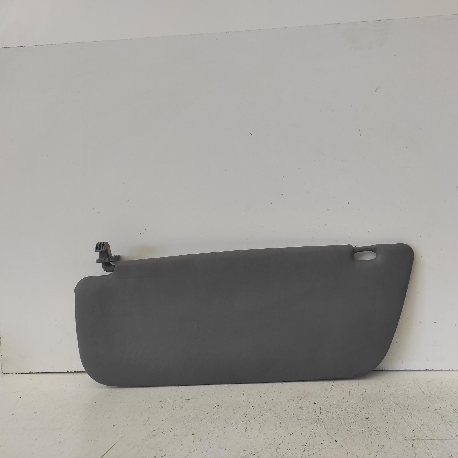 View Auto part Sunvisor Mercedes Sprinter 2015