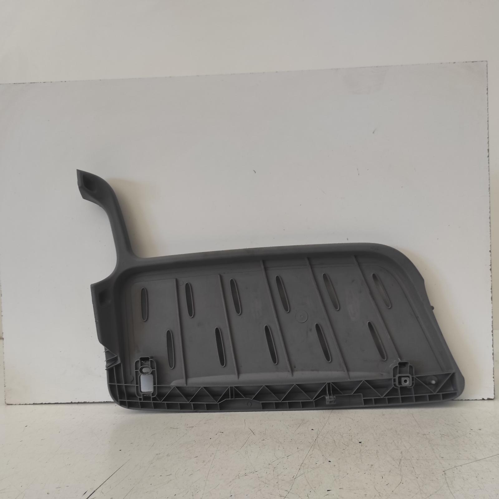 View Auto part Grab Handle Mercedes Sprinter 2015
