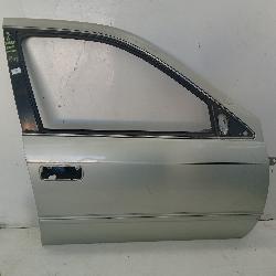 View Auto part Right Front Door Toyota Camry 2000