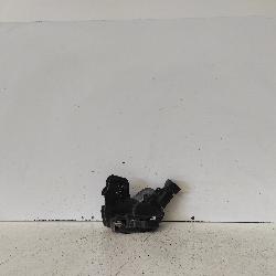 View Auto part Door/Boot/Gate Lock Toyota Camry 2000