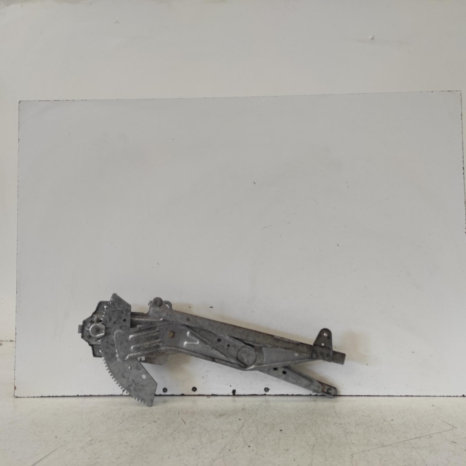 View Auto part Left Front Window Reg/Motor Toyota Camry 2000