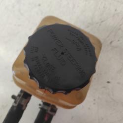 View Auto part P/S Reservoir Toyota Camry 2000