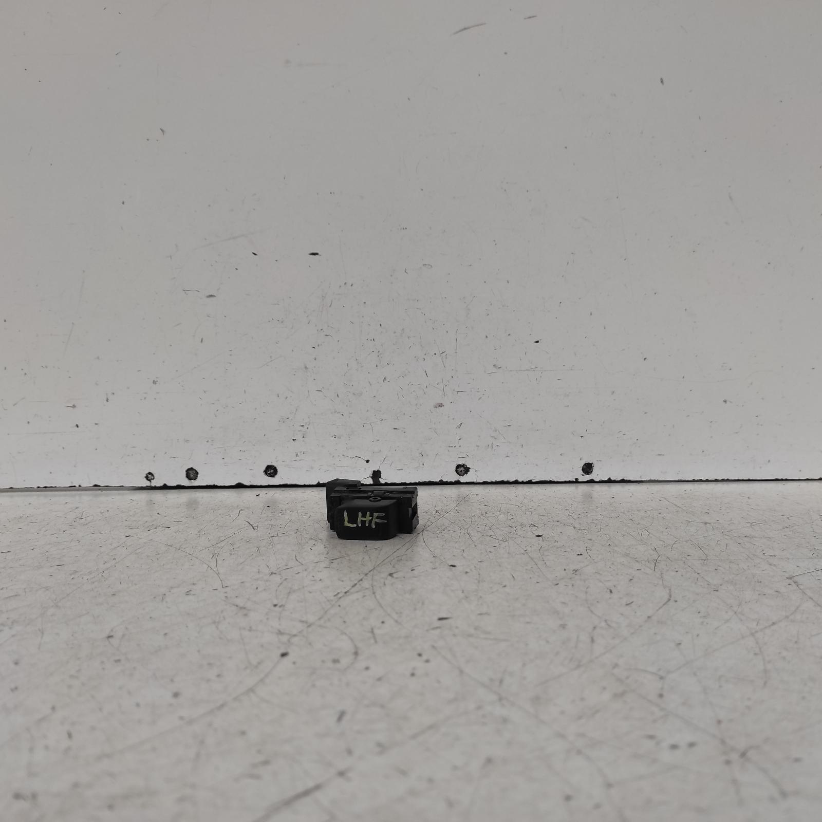 2008 Suzuki Sx4 Pwr Dr Wind Switch View Auto part Pwr Dr Wind Switch Suzuki Sx4 2008