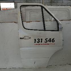 View Auto part Right Front Door Mercedes Sprinter 2005