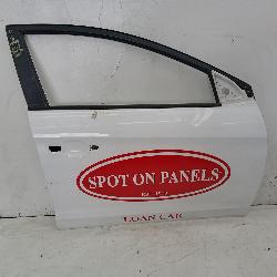 View Auto part Right Front Door Hyundai Elantra 2017