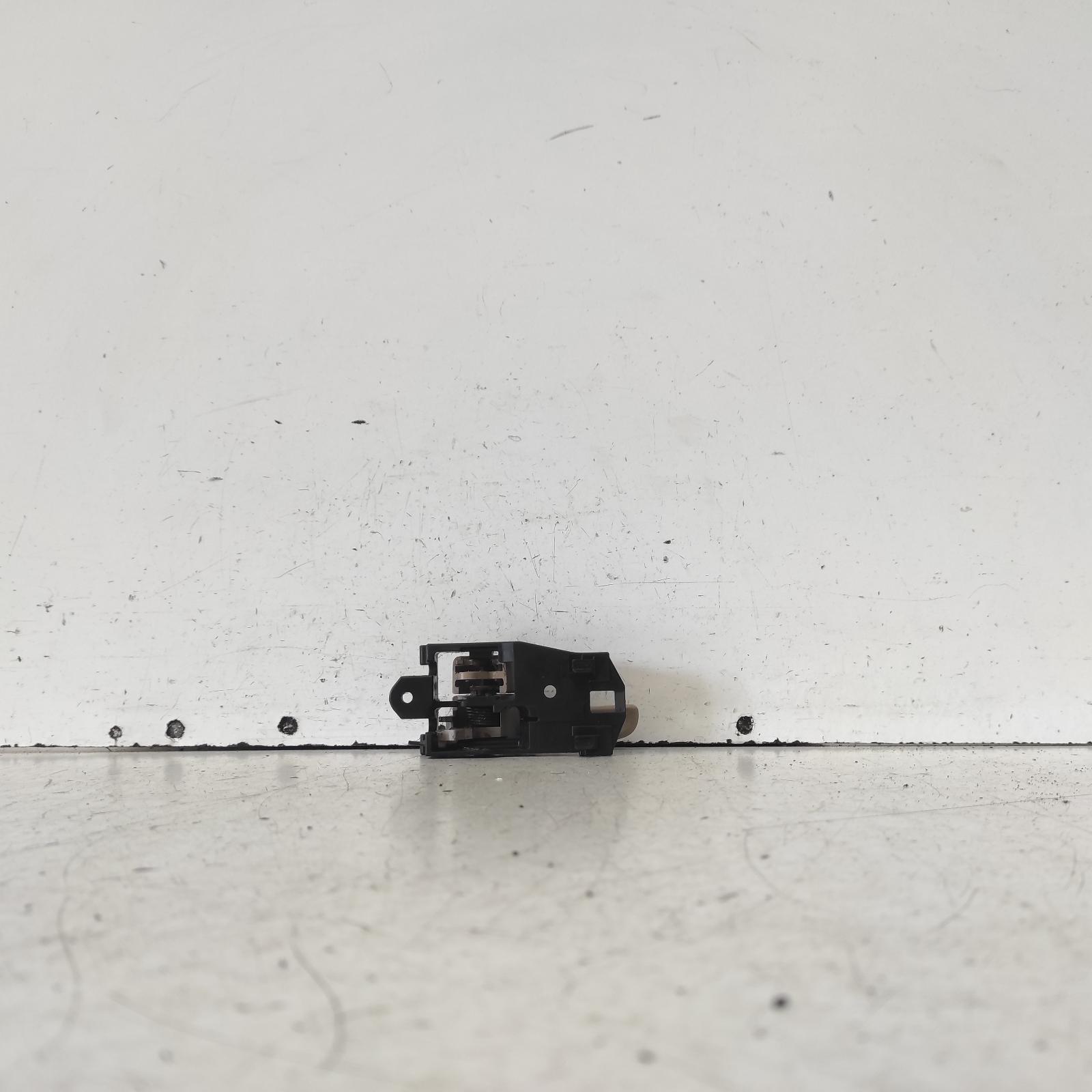 View Auto part Door Handle Lexus Es300 (92-05) 2001