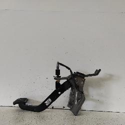 View Auto part Pedal Assembly Hyundai Accent 2015
