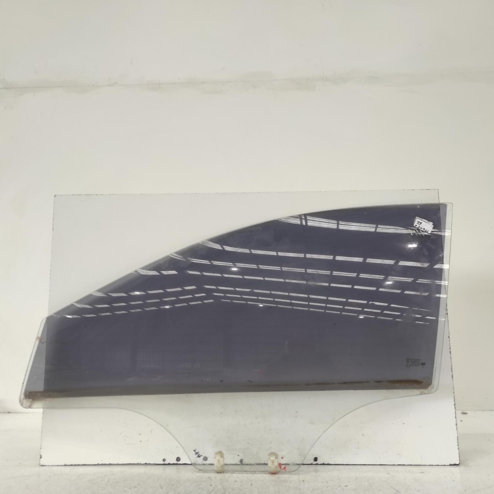 View Auto part Left Front Door Window Hyundai Accent 2015