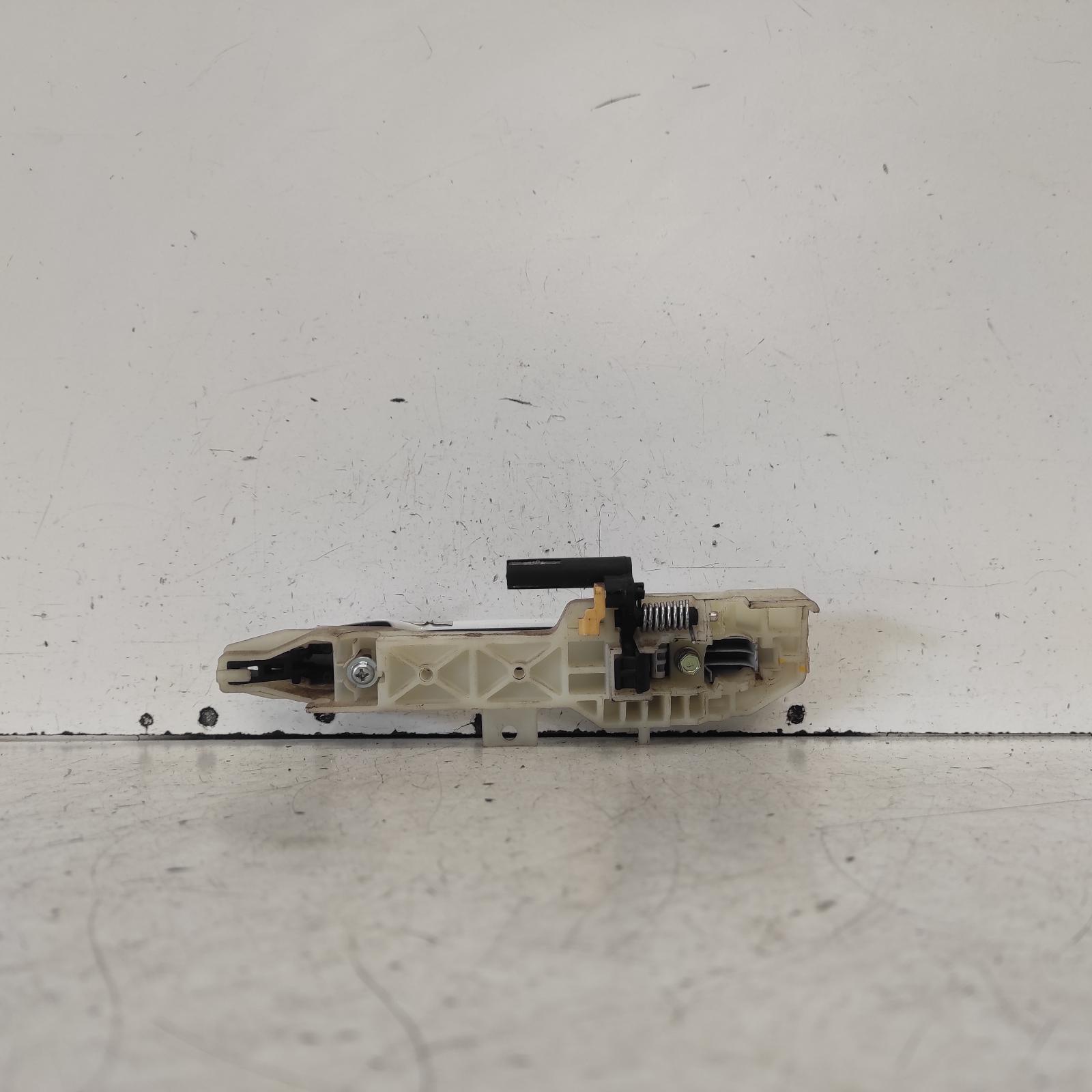 View Auto part Door Handle Hyundai Accent 2015