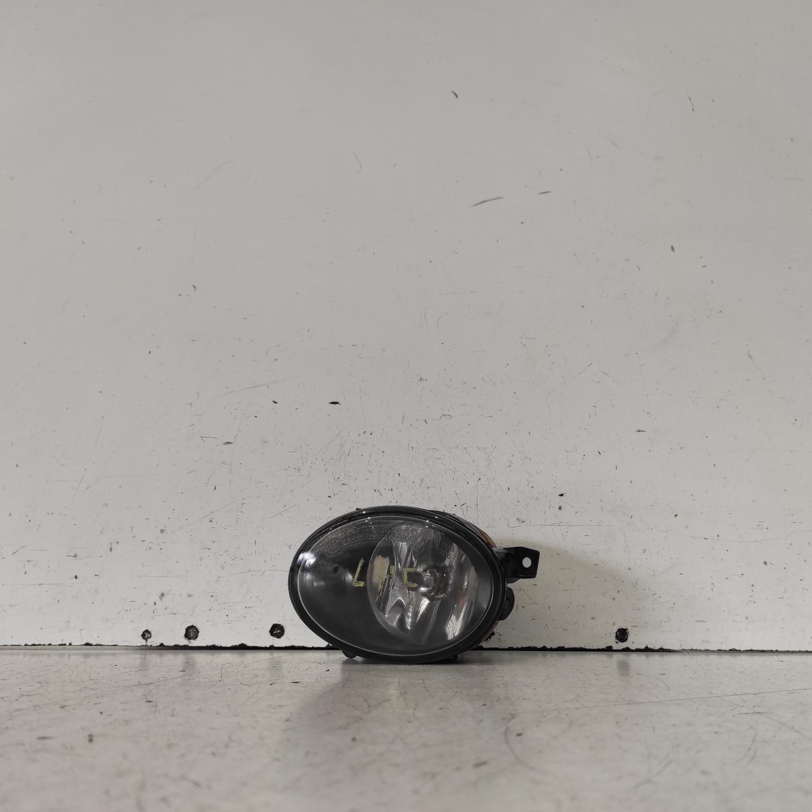 View Auto part Left Indicator/Fog/Side Mercedes Sprinter 2014
