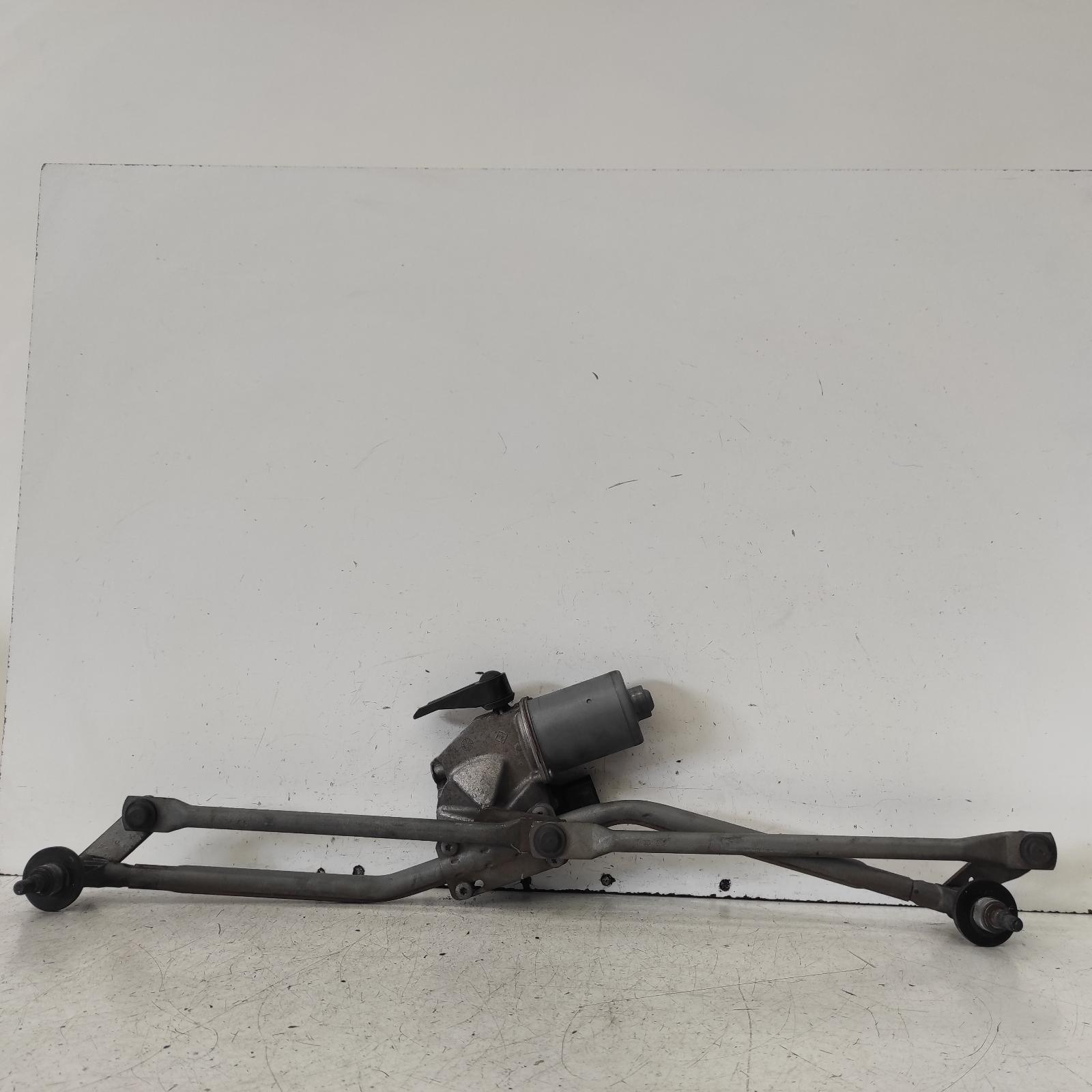 View Auto part Wiper Motor Mercedes Sprinter 2014