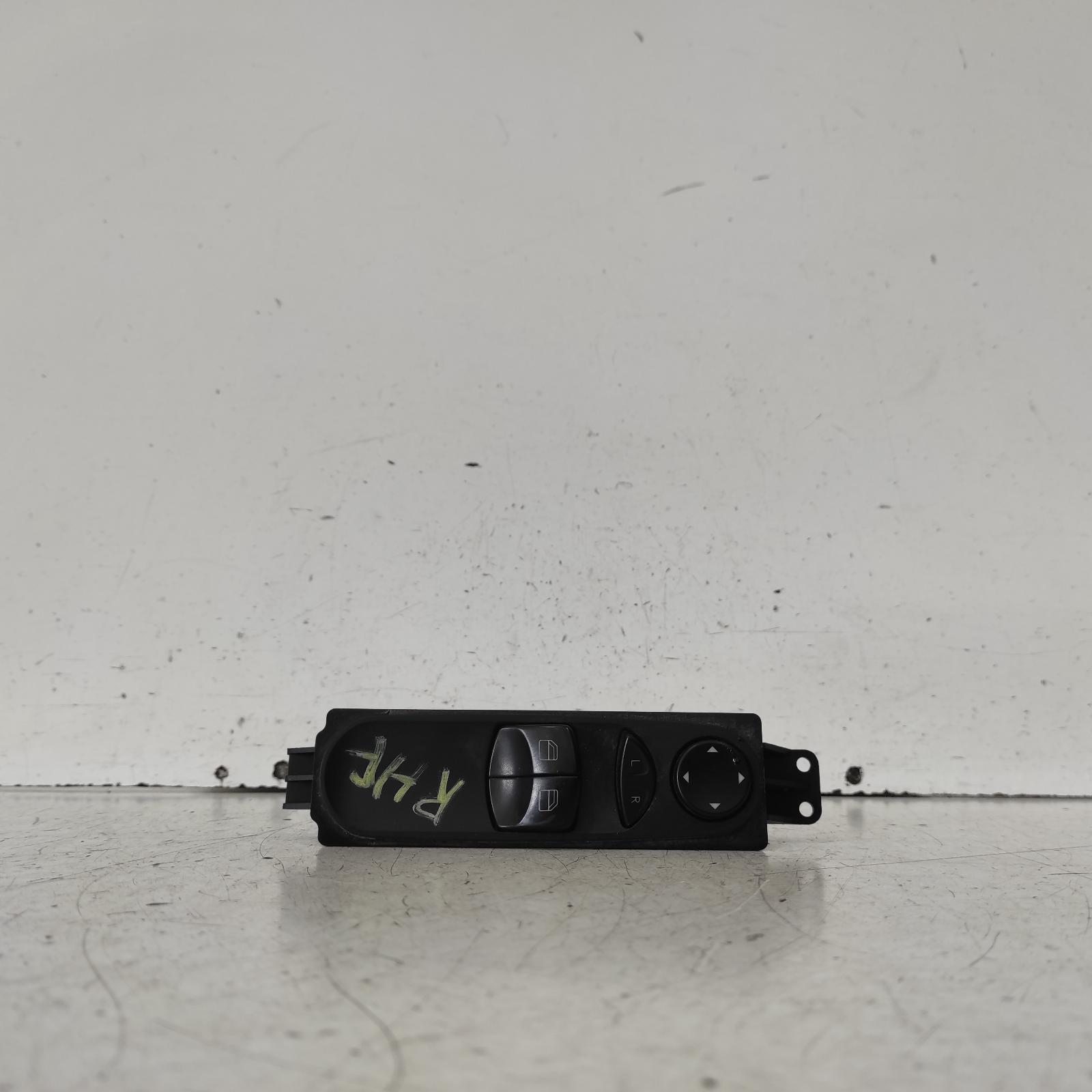 2014 Mercedes Sprinter Pwr Dr Wind Switch View Auto part Pwr Dr Wind Switch Mercedes Sprinter 2014