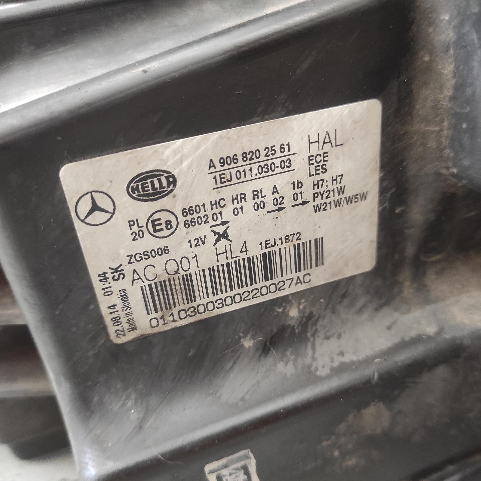 2014 Mercedes Sprinter Left Headlamp View Auto part Left Headlamp Mercedes Sprinter 2014